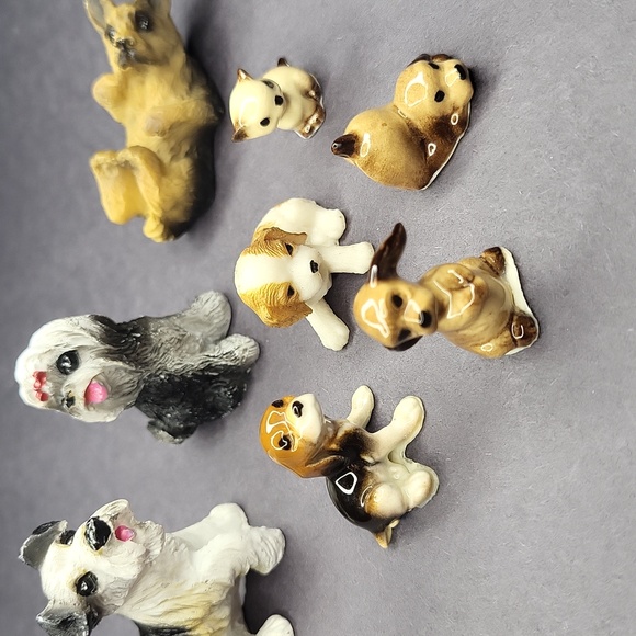 Set of Ceramic Dog Figurines - Picture 5 of 5